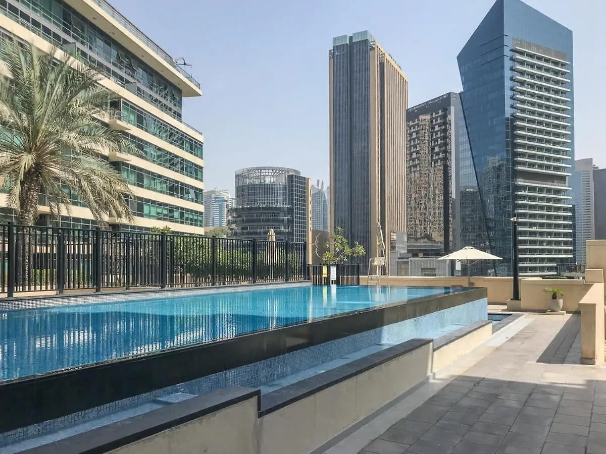 Frank Porter - Marina Quays East Tower Dubai Apartment